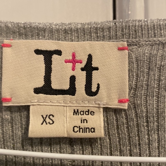 Label + Thread Lindsey Striped Vee Top size XS - Picture 2 of 5